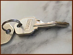 Houston Local 24 Hour Locksmith Houston, TX 281-670-2364 - 14-63-broken-key